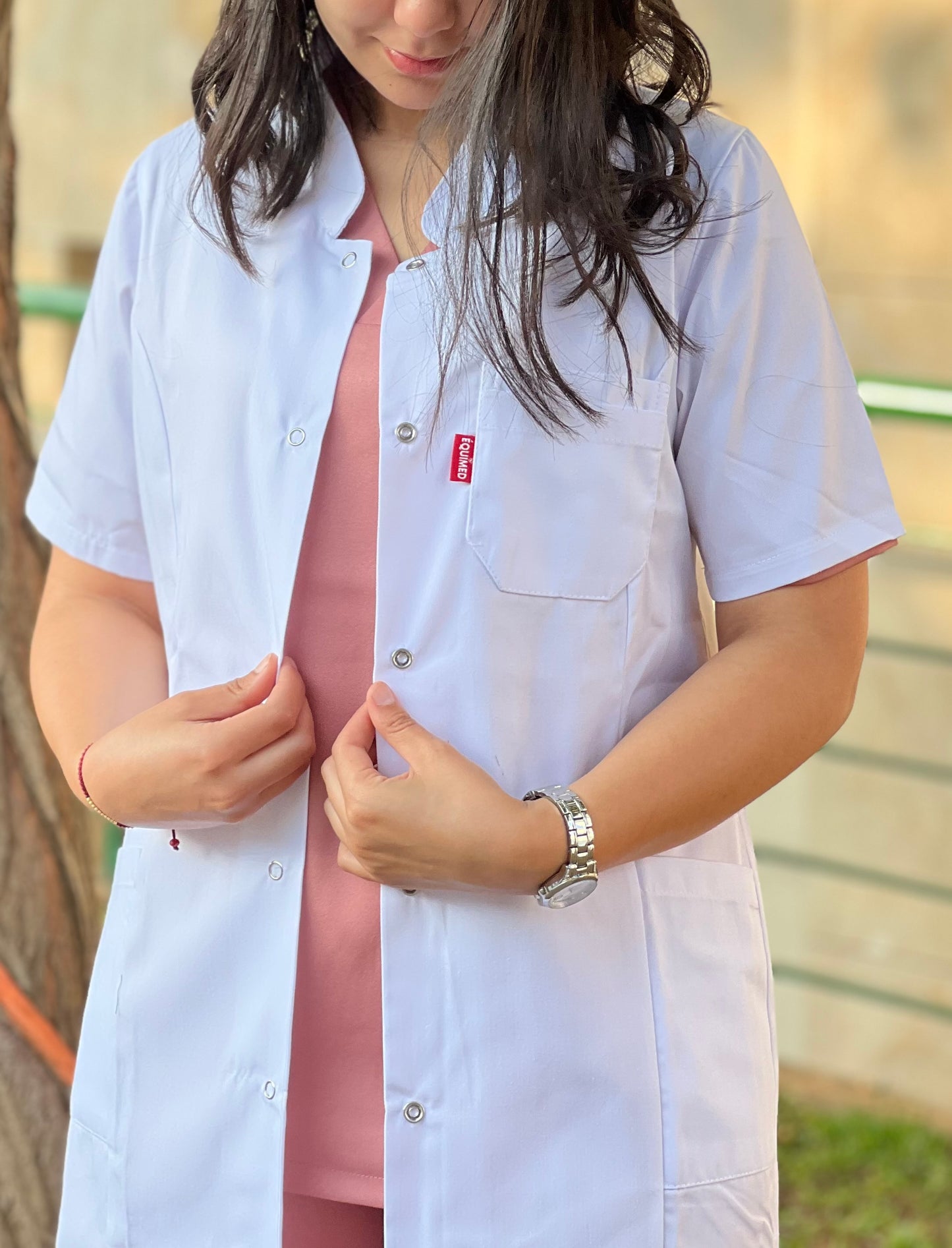 Blouse blanche avec demi-manches